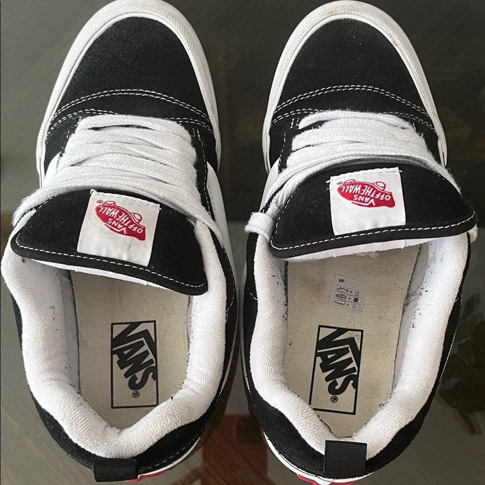 Vans Knu-Skool Black True White Sneakers VN0009QC6BT1 - Picture 5 of 10